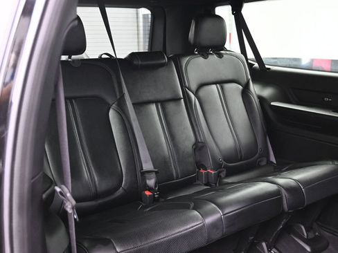 Used 2024 Jeep Wagoneer L Series II w/ Flexible Seating Group AWD/4WD image 36