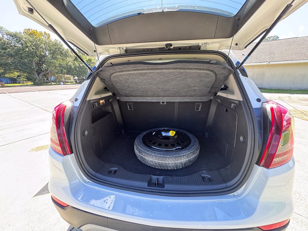 Used 2020 Buick Encore Preferred FWD image 15