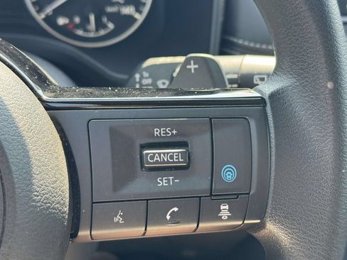 Used 2021 Nissan Rogue SV AWD/4WD image 24