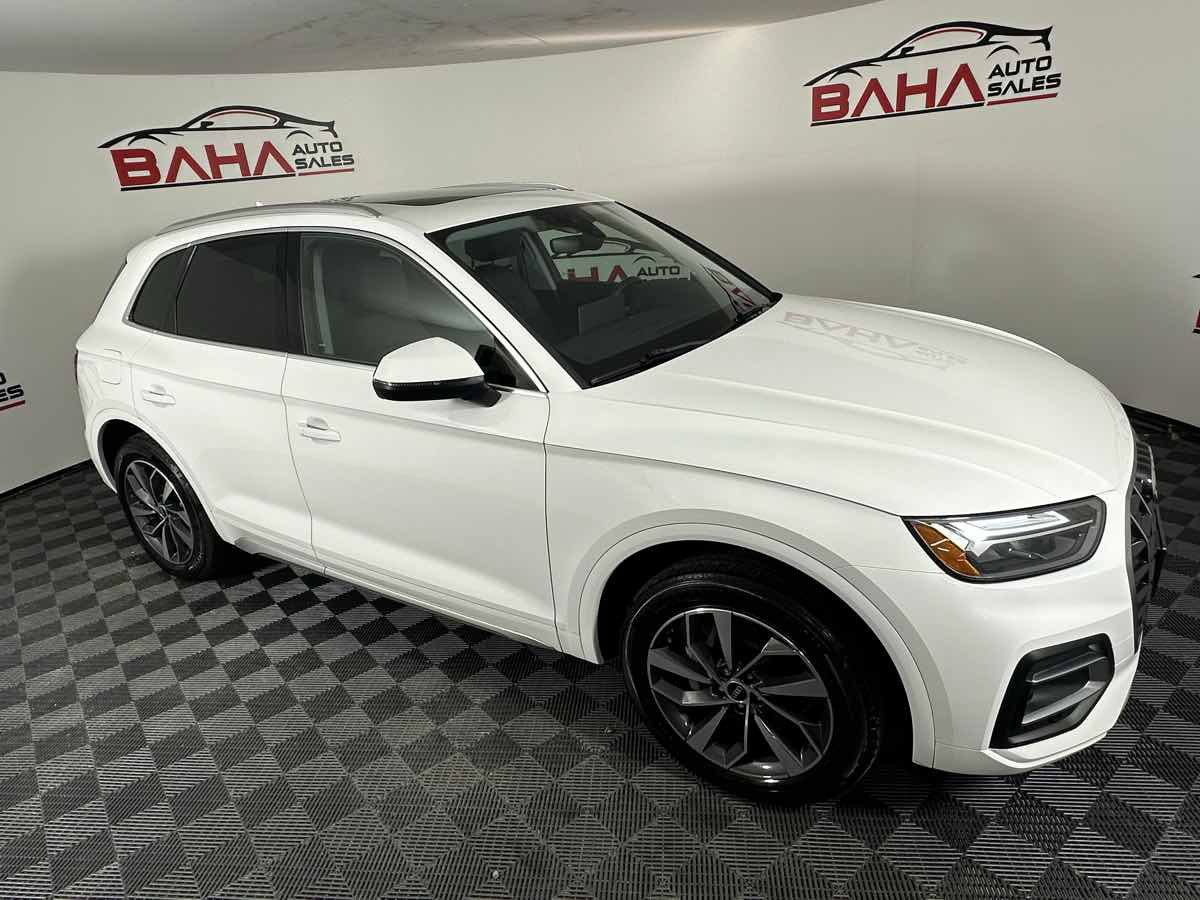 Used 2021 Audi Q5 2.0T Premium w/ Convenience Package AWD/4WD image 12