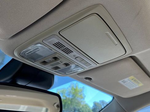 Used 2014 Honda Accord EX-L image 19