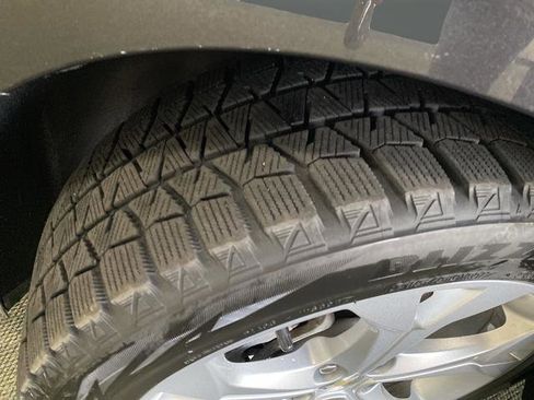 Used 2017 Chevrolet Cruze Premier image 31