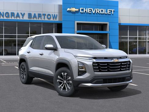 New 2027 Chevrolet Equinox LT w/ LPO, Floor Liner Package FWD image 9