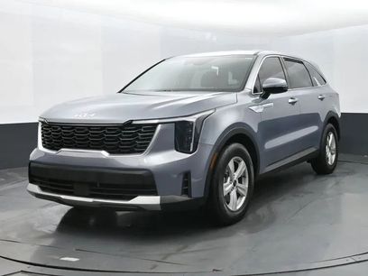 Used 2024 Kia Sorento LX