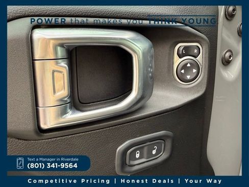 Used 2023 Jeep Wrangler Sport S image 14