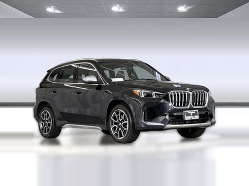 Used 2023 BMW X1 xDrive28i w/ Convenience Package AWD/4WD image 7