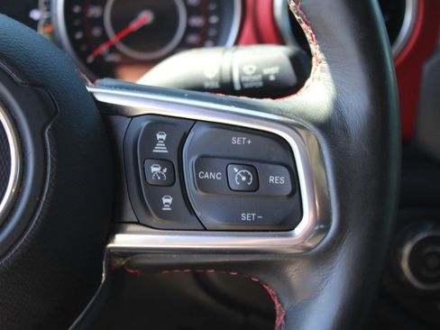 Used 2020 Jeep Gladiator Rubicon image 23