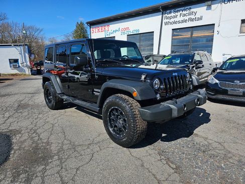 Used 2016 Jeep Wrangler Unlimited Sport w/ Quick Order Package 24S AWD/4WD image 1