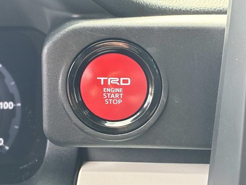 Used 2024 Toyota Tacoma TRD Off-Road AWD/4WD image 27