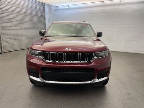 New 2025 Jeep Grand Cherokee L Laredo image 6