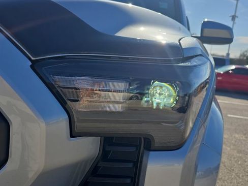 Used 2025 Toyota Tacoma SR5 image 30