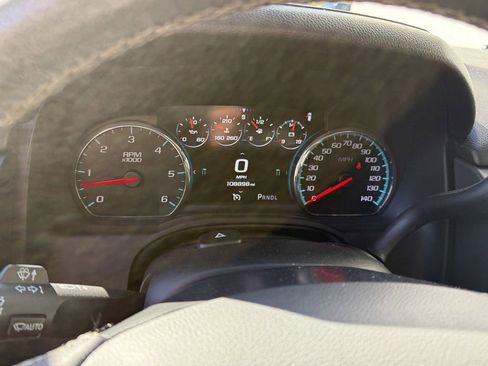 Used 2020 Chevrolet Tahoe Premier w/ 6.2L Performance Package image 19