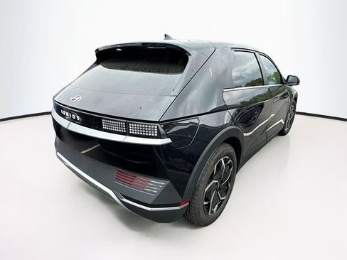 Certified 2023 Hyundai Ioniq 5 SE RWD image 8
