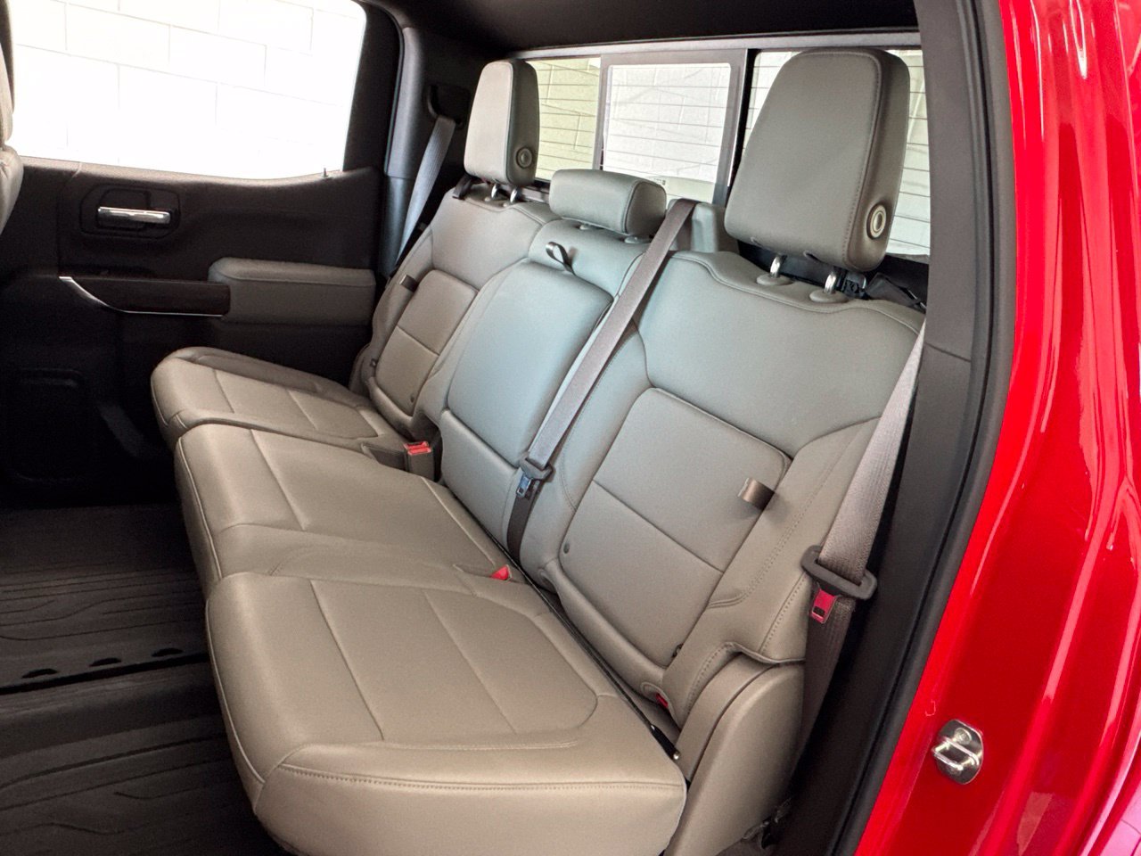 Used 2020 GMC Sierra 1500 SLT w/ SLT Premium Plus Package AWD/4WD image 41