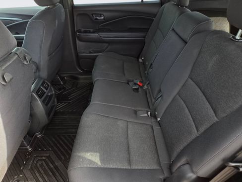 Used 2020 Honda Passport Sport image 36