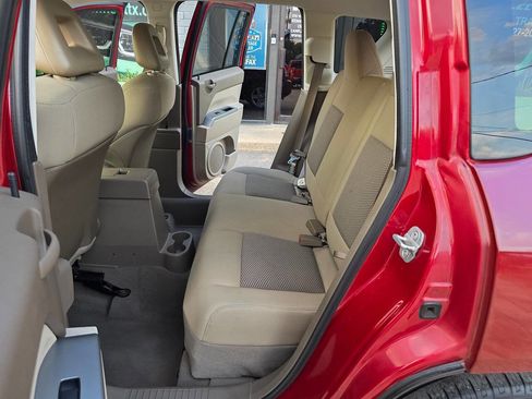 Used 2007 Jeep Compass Sport image 17