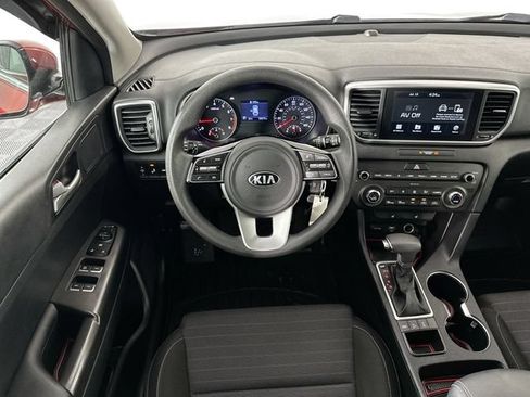 Used 2020 Kia Sportage LX w/ LX Popular Package AWD/4WD image 10