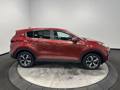 Used 2020 Kia Sportage LX image 7