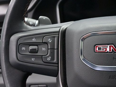 Used 2024 GMC Sierra 1500 AT4X image 17