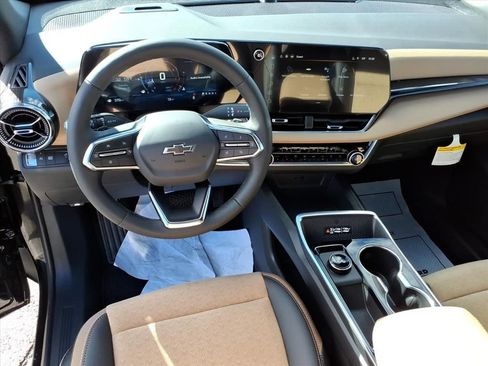 New 2026 Chevrolet Equinox ACTIV FWD image 15