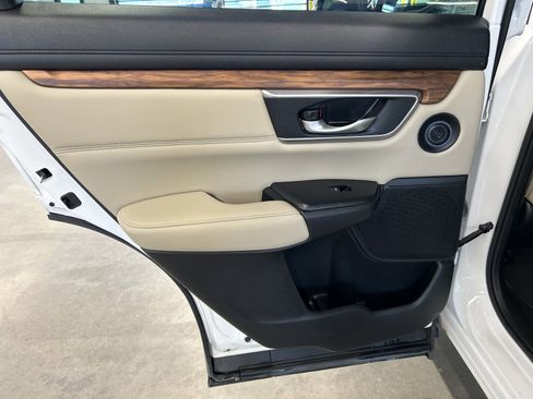 Used 2022 Honda CR-V Touring image 13