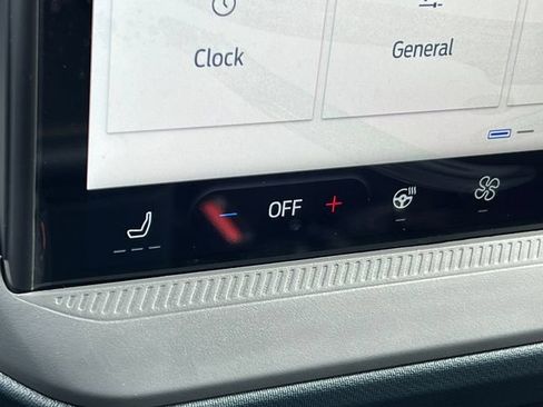 New 2025 Ford Maverick Lobo AWD/4WD image 29