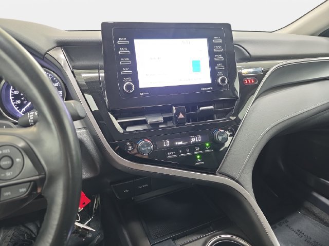 Certified 2024 Toyota Camry SE FWD image 17
