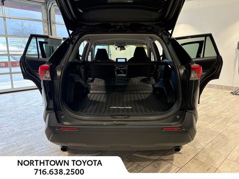 Used 2023 Toyota RAV4 LE image 25