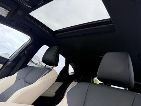 Used 2024 Lexus NX 250 FWD image 24