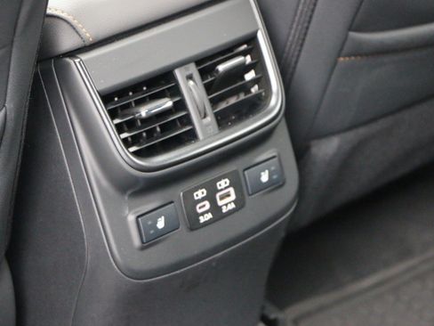 Used 2024 Subaru Outback Wilderness AWD/4WD image 33