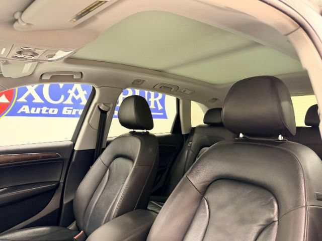 Used 2016 Audi Q5 2.0T Premium Plus w/ Technology Package AWD/4WD image 18