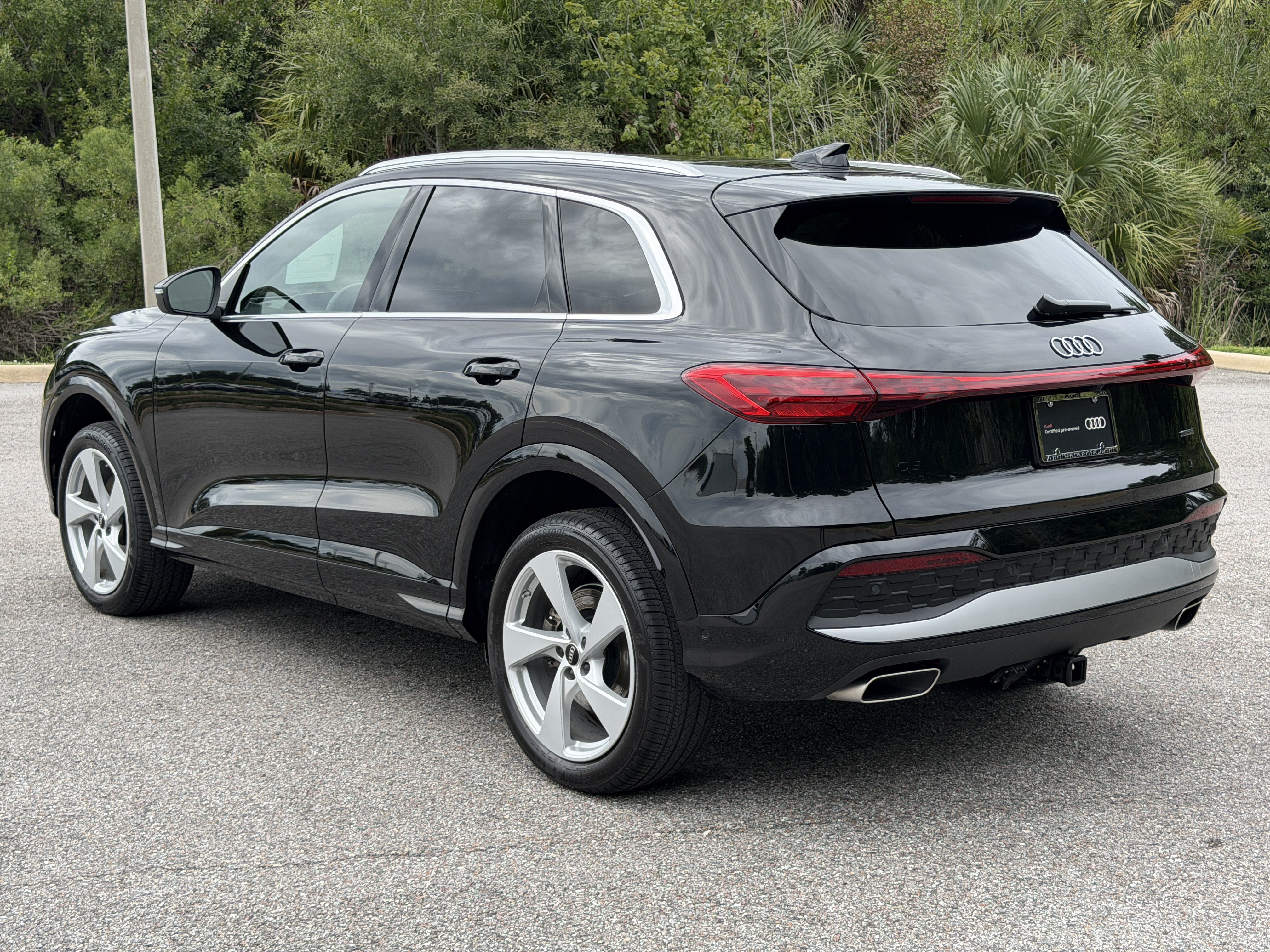 Certified 2026 Audi Q5 Premium Plus AWD/4WD image 5