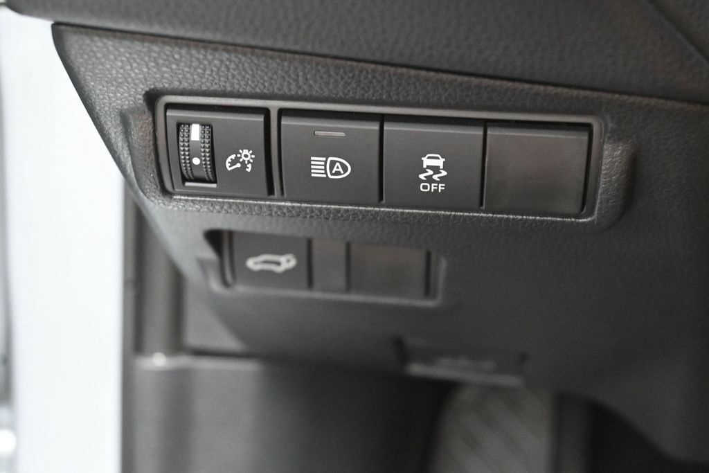 Certified 2026 Toyota Corolla Cross XLE AWD/4WD image 14