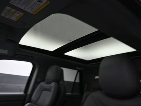 Used 2020 Lincoln Navigator Reserve w/ Luxury Package AWD/4WD image 20