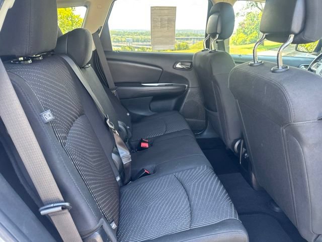 Used 2016 Dodge Journey Crossroad FWD image 11