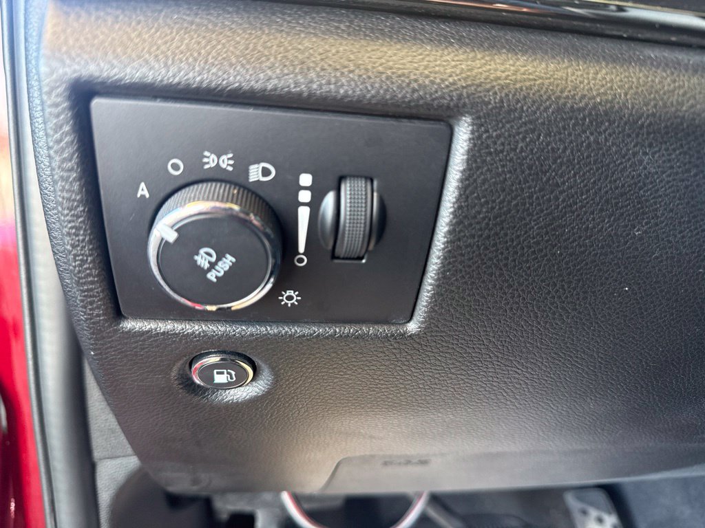 Used 2021 Jeep Grand Cherokee High Altitude AWD/4WD image 15