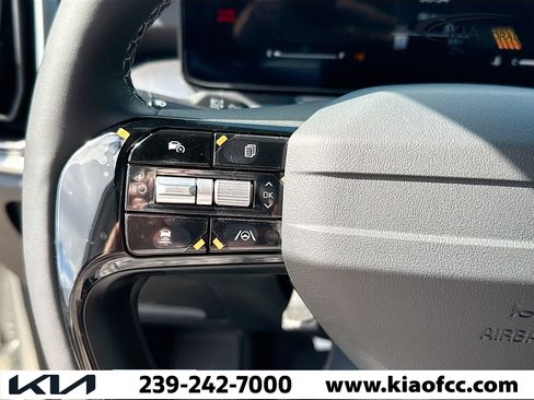 New 2026 Kia Sorento S image 35