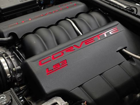 Used 2013 Chevrolet Corvette Grand Sport w/ 2LT Preferred Equipment Group RWD image 39