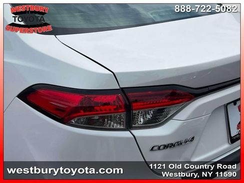 Used 2023 Toyota Corolla LE w/ LE Convenience Package FWD image 7
