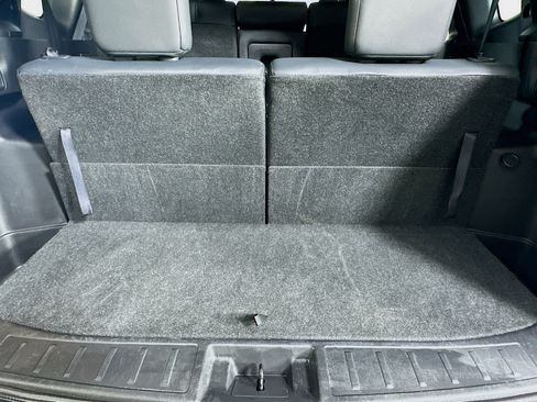 Used 2025 Mitsubishi Outlander SE image 28