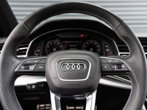 Used 2024 Audi Q7 3.0T Prestige AWD/4WD image 12