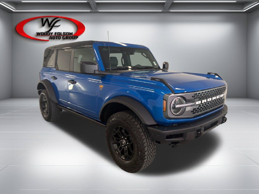 New 2026 Ford Bronco Badlands AWD/4WD image 3