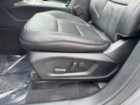 Used 2021 Ford Explorer Limited w/ Equipment Group 301A image 5