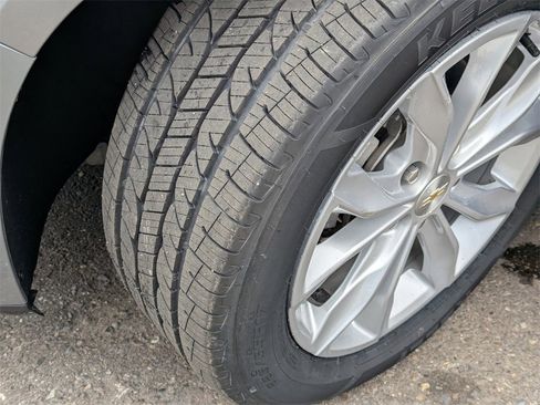 Used 2025 Chevrolet Malibu LT image 44