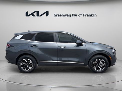Used 2023 Kia Sportage LX AWD/4WD image 8