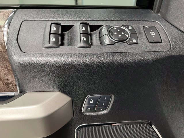Used 2017 Ford F350 Lariat w/ Chrome Package AWD/4WD image 24