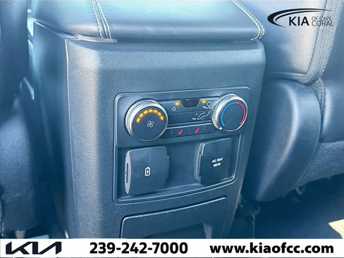 Used 2022 Ford Explorer ST w/ Equipment Group 401A AWD/4WD image 18