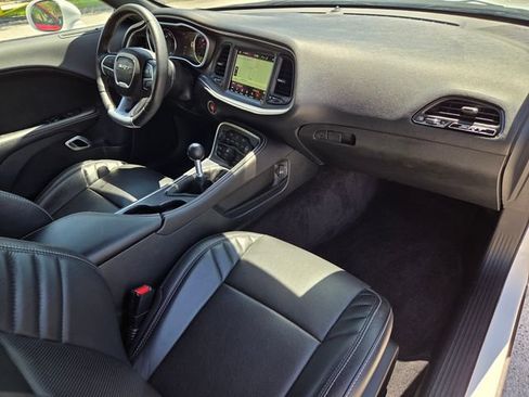 Certified 2018 Dodge Challenger SRT RWD image 17