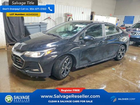Used 2019 Chevrolet Cruze LT w/ Convenience Package image 1