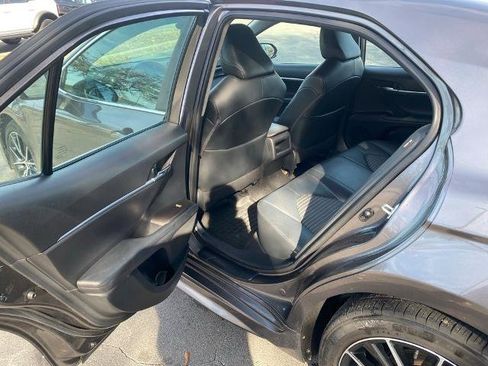 Used 2021 Toyota Camry SE image 26